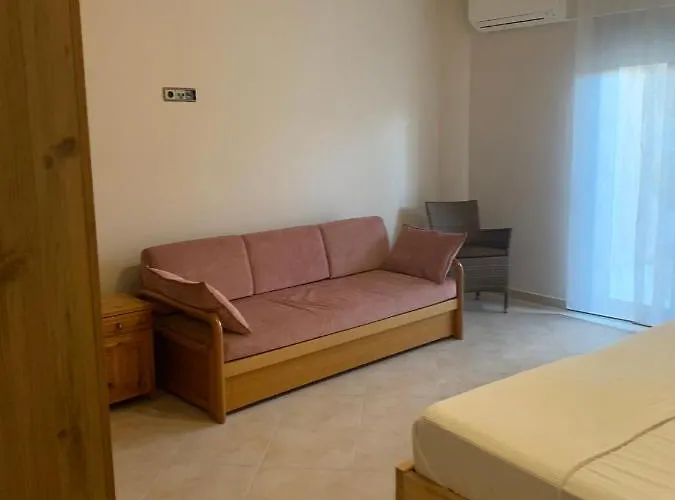 Sofia * Nea Kallikrateia